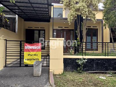 Rumah bersih terawat siap huni Villa Puncak Tidar Malang