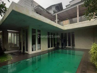 Rumah Siap Huni Dgn Pool Pribadi di Lebak Bulus Jakarta Selatan