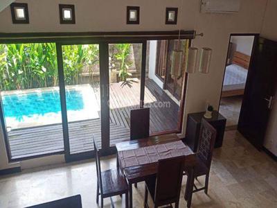 VILLA MODERN MINIMALIS 3 KAMAR TIDUR FURNISHED ADA PRIVATE POOL DI KEROBOKAN Rumah Furnished Bagus SHM - Sertifikat Hak Milik di Banjar Taman Kerobokan, Kerobokan