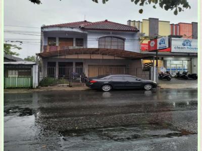 Rumah Poros Jl. Raya Klonel Jantung Kota Malang