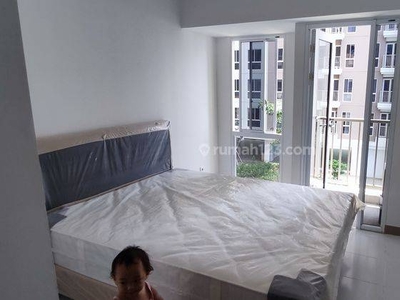 Apartement Tokyo Riverside PIK 2 1 BR Semi Furnished