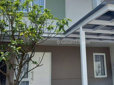 Disewakan Rumah Modern Siap Huni di Summarecon Bandung