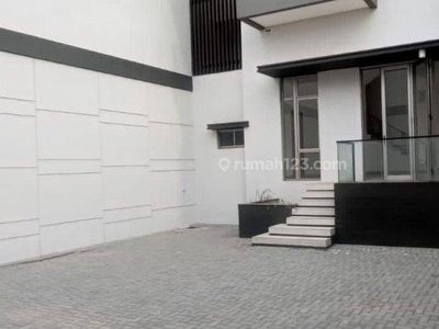 Rumah Di Pik 2, Ukuran 10x30, Posisi Hoek, Harga 250jt Per Tahun