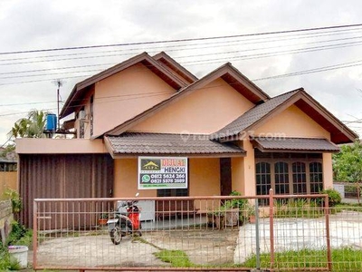 Rumah Plus Tanah Luas Harga Murah Jl. Surya Pontianak Kota
