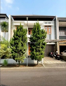 Dijual Rumah Luxury Redefined Rumah Idaman di Singgasana Pradana Mekarwangi - Bandung