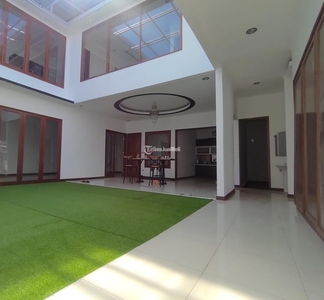 Dijual Rumah Mewah Tipe 450/286 5KT 2KM Lokasi Strategis Siap Huni - Bandung Kota