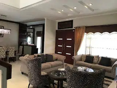238-Dijual Rumah SHM 2 Lantai LT 264m LB 400m Purimas Regency Surabaya
