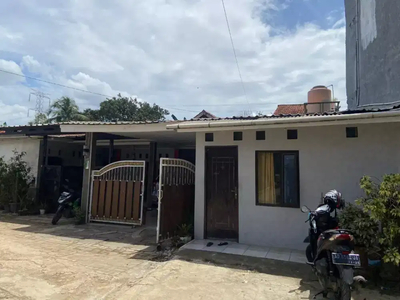 Di jual cepat Rumah + Kos-kosan ( Pindah ke luar kota )