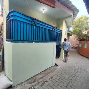 Di jual rumah bangunan baru gondrong Cipondoh kota tangerang