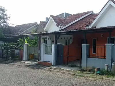 DIJUAL CEPAT(BU) RUMAH GANDENG, CITRA RAYA TAMAN PUSPA