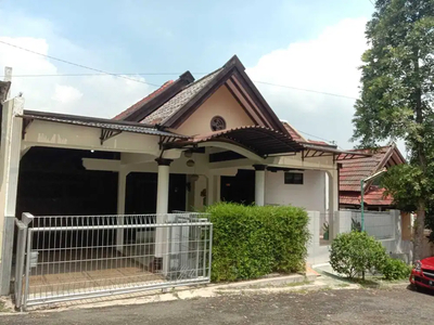 Dijual Rumah Di Dalam Perum Mewah Villa Aster Ii Banyumanik Semarang