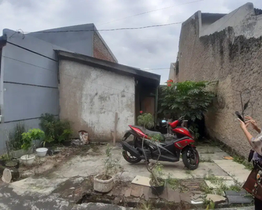 DIJUAL RUMAH (HITUNG TANAH)