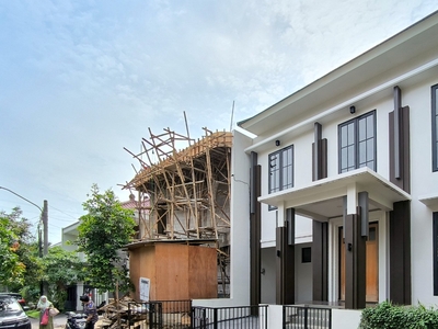 Dijual Dijual SEGERA Rumah Bagus Brand New di Maleo, Bintaro Jaya