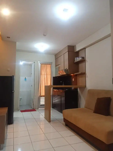 Disewakan Apartemen Gading Nias 2 Kamar Fully Furnished Bulanan