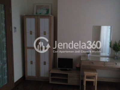 Disewakan Puri Orchard 1BR Semi Furnished