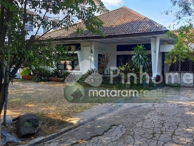 Disewakan Rumah Cocok Untuk Kantor/ Usaha di Jalan Supratman, Bandung Rp270 Juta/tahun | Pinhome