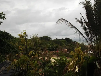 Disewakan Tanah dekat pantai, luas 1.400m2, di Berawa, Canggu, Bali