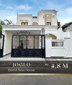 Luxury House With Private Pool at West Jakarta