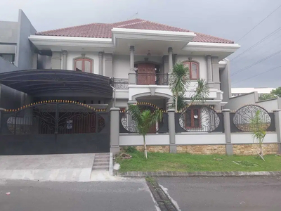 Mewah 2 Lt Rumah Vila Bukit Indah Pakuwon Indah Surabaya Barat