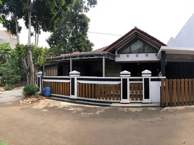 Pejaten Barat jl. Rambutan , rumah dikontrakkan