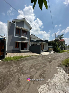 Rumah 2 Lantai Jalan Kaliurang Km 13