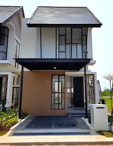 Rumah 2lt luas 6x17 102m 2KT cluster Mahakam JGC Jakarta Garden City