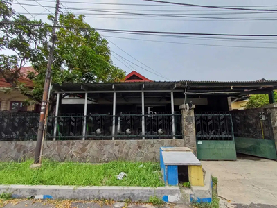 Rumah Bagus 1 Lantai di Pondok Nirwana Row Double Way Strategis