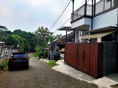 Dijual Rumah Bagus Di Bukit Rivaria Sawangan Depok Jawa Barat