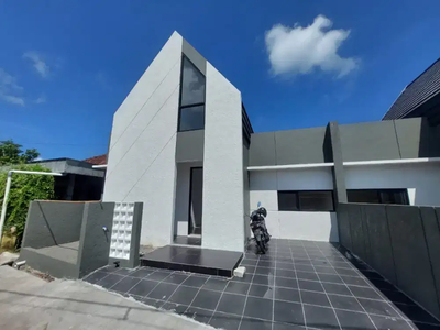 Rumah Baru Mangku jalan Aspal Lebar selatan Kampus ISI