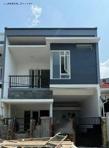 Rumah Baru Pantai Mentari Suryani Ratnawati