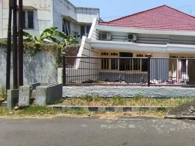 Rumah Baruk Utara Surabaya Timur dekat Rungkut, Merr