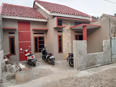 Rumah cantik siap huni full granit