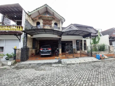 Rumah dalam perum Elit timur Bandara Adisucipto Yogyakarta