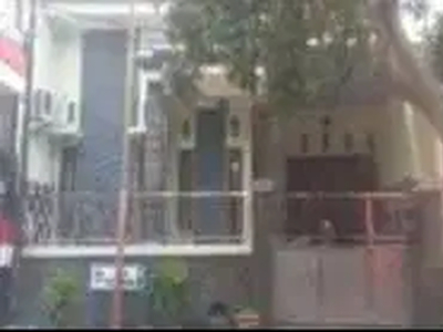 Rumah dijual lelang di Surabaya dekat tugu pahlawan exit tol