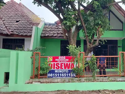 Rumah Disewakan suasana tenang, nyaman serta aman di Taman Yasmin