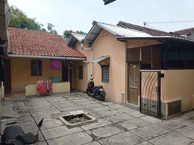 Rumah kost ciamik untuk investasi di Kampung Batik Laweyan