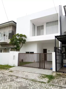 RUMAH KOST MEGAH SIAP HUNI DESAIN MODERN MINIMALIS