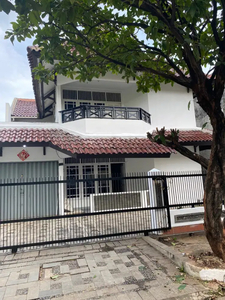 Rumah lokasi sangat Strategis di tengah Kota Bekasi.