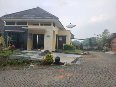 Rumah Luas dan Bagus Siap Huni Lokasi di Kota Batu