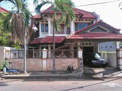 RUMAH PANTAI MENTARI SURABAYA SEMI FURNISH