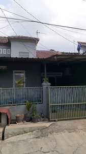 Rumah rapi dan Lokasi tidak banjir di Taman Harapan baru, Bekasi