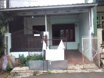 Rumah SHM 10 Menit ke RSIA Buah Hati Pamulang Siap KPR J-21888
