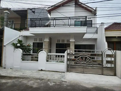 Rumah Siap Huni Renovasi Total di Taman Galaxi Bekasi