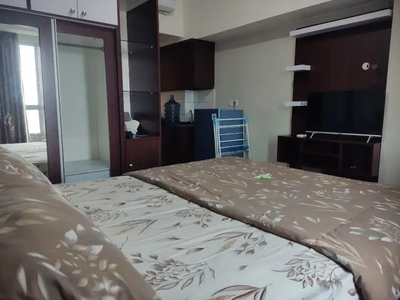 Sewa Apartemen springlake Summarecon Bekasi