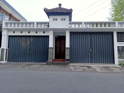 Rumah Siap Huni Tipe Besar Di Maguwoharjo Sleman