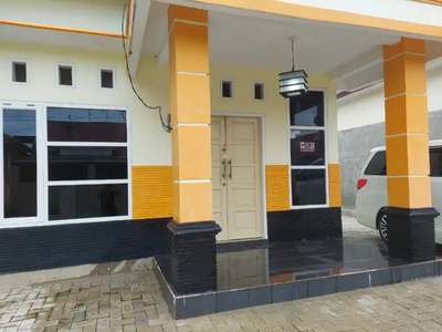 Di jual rumah daerah Banjar baru harga 500 JT BS nego