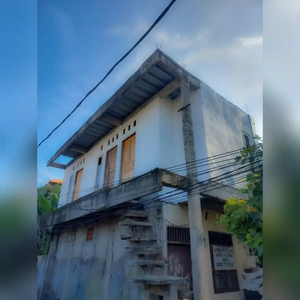 Dijual Cepat Murah Rumah 4 Kamar 2 Lantai di Jakarta Selatan