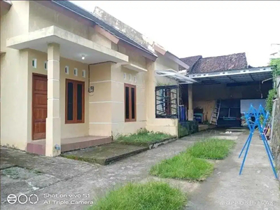 DIJUAL CEPAT RUMAH SIAP HUNI SEMI CLUSTER DEKAT EXIT TOLL JK12099