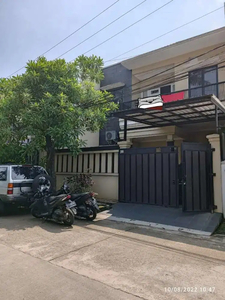 Dijual Rumah Bagus dan siap huni di boulevard Bukit Cimanggu City
