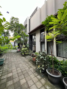 DiJual rumah dalam Townhouse di Fatmawati